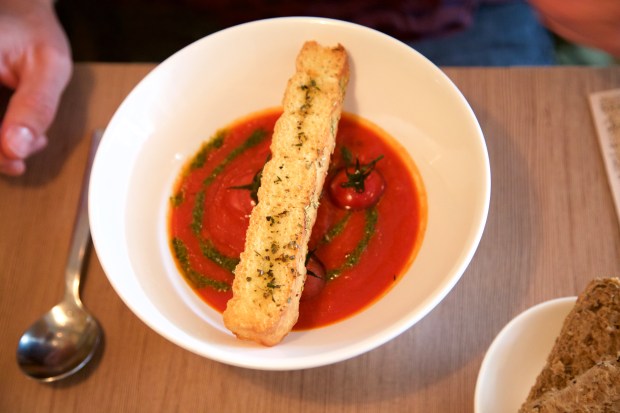 Zee van Tijd, tomatensoep