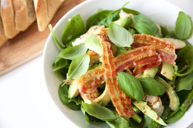 Bacon Avocado Salade met groene asperges